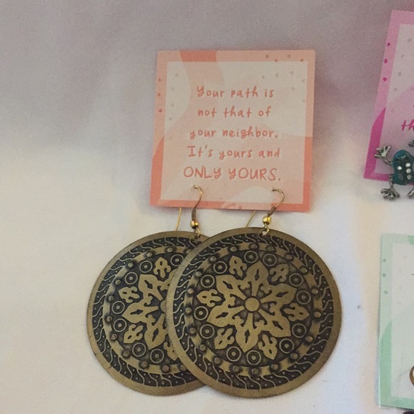 Pierced earring bundle - Picture 2 of 5